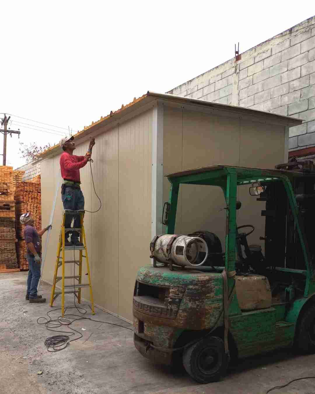 Horno para tarimas TX3 vista angular trasera