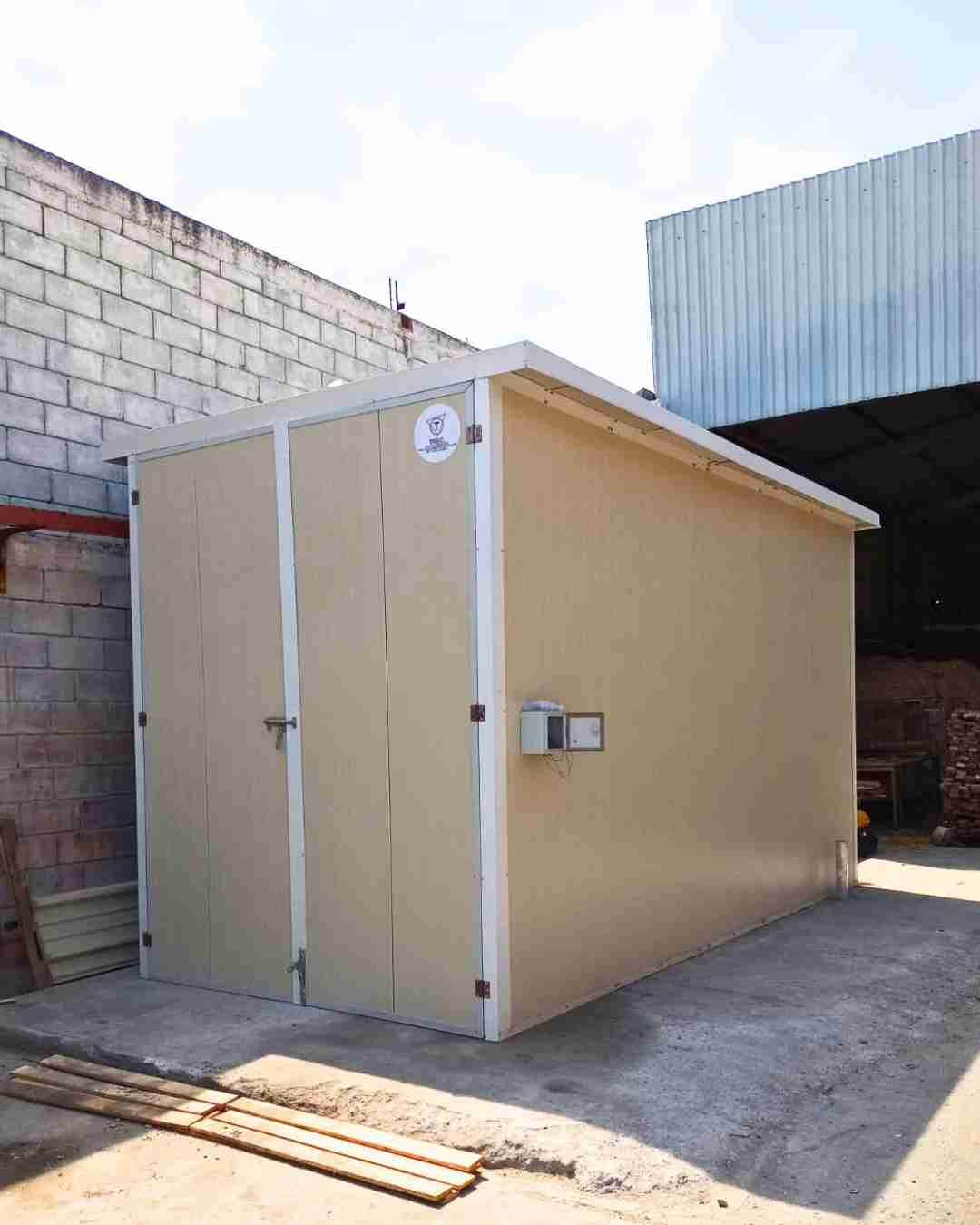 Horno para tarimas TX3 vista angular frontal